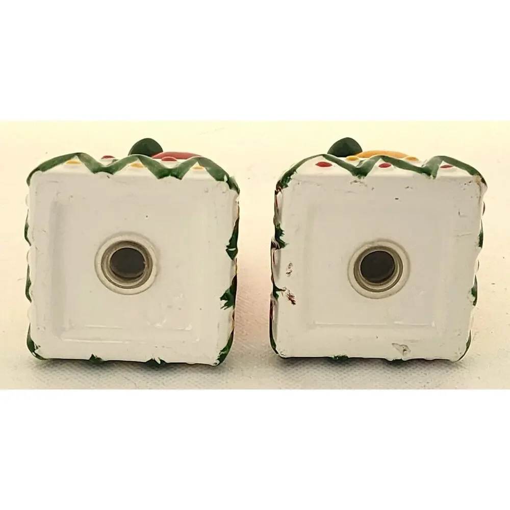 Vintage Ceramic Chili Pepper Salt & Pepper Shakers Set Hand Painted Stoppers